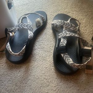 Chaco Z/2 Classic Print Hiking Water Sandals SZ 9